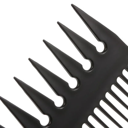 The Sculpt & Blend Comb